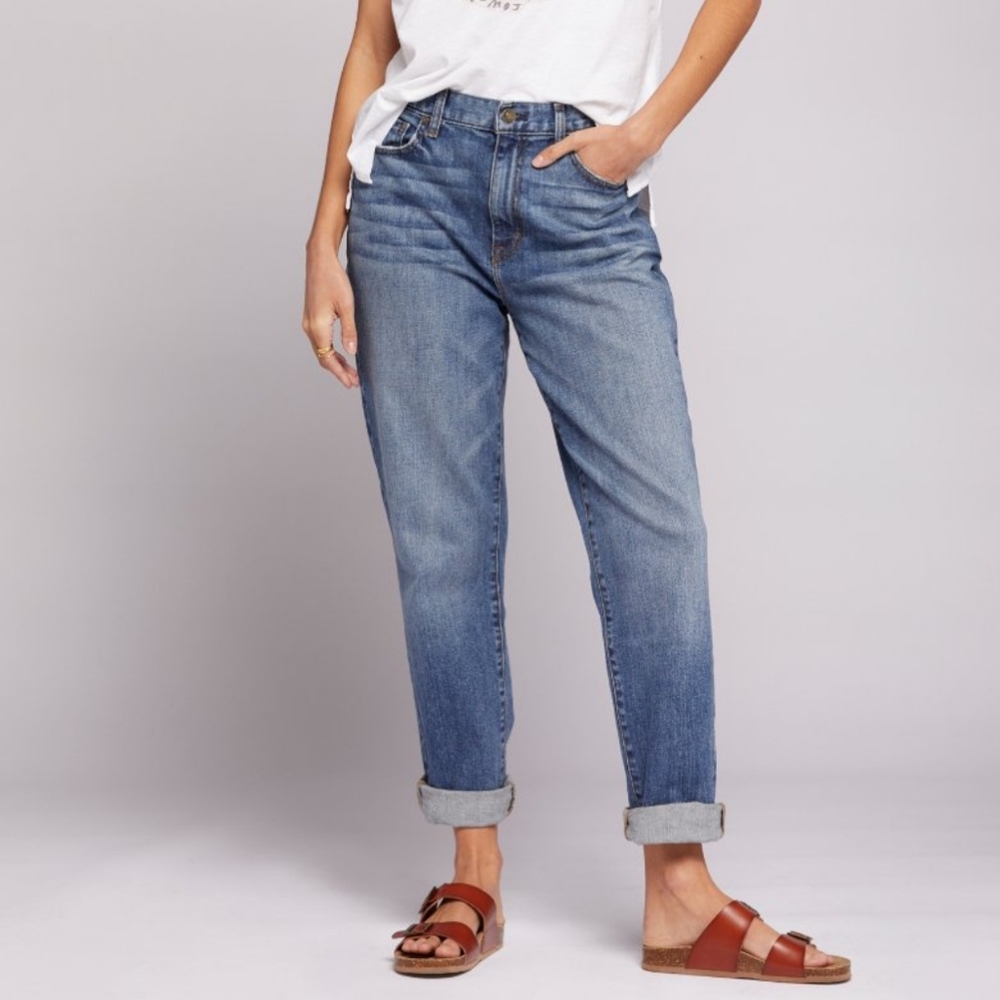 Current/Elliot The Boyfriend Jean In Dark Blue Wash Highrise Distressed Sz 27